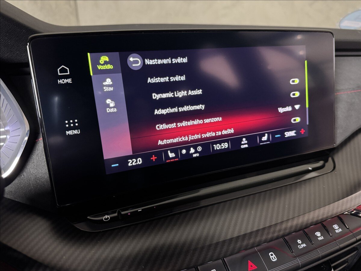 Škoda Octavia Sedan / Limuzína 2,0 l 180 kw