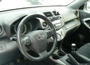 Toyota RAV4 SUV / Terénní 2,2 l 110 kw