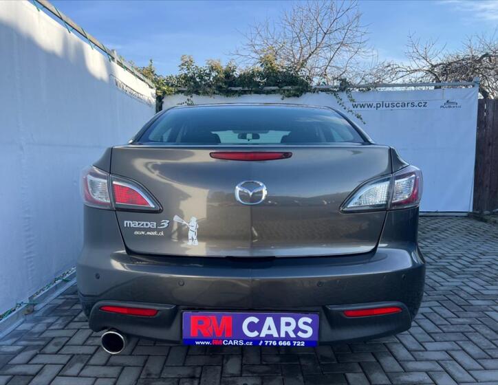 Mazda 3 5