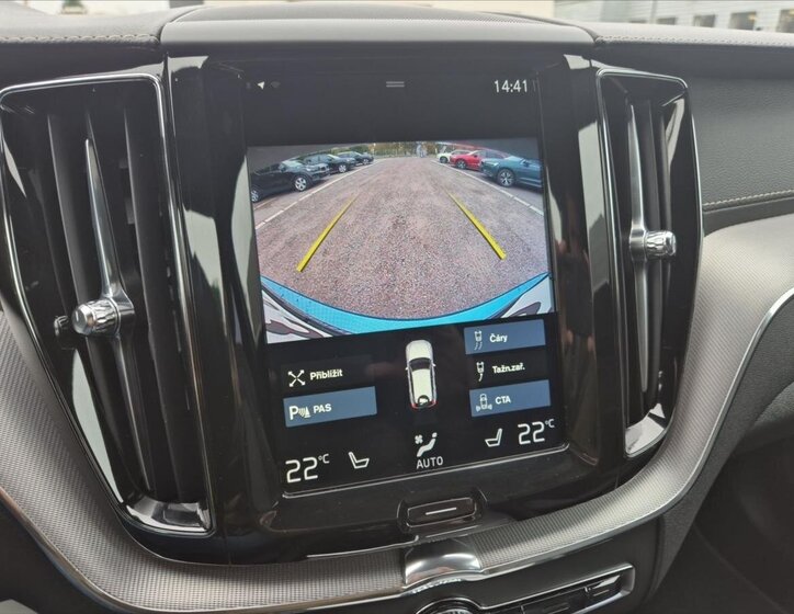 Volvo XC60 SUV 2,0 l 145 kw