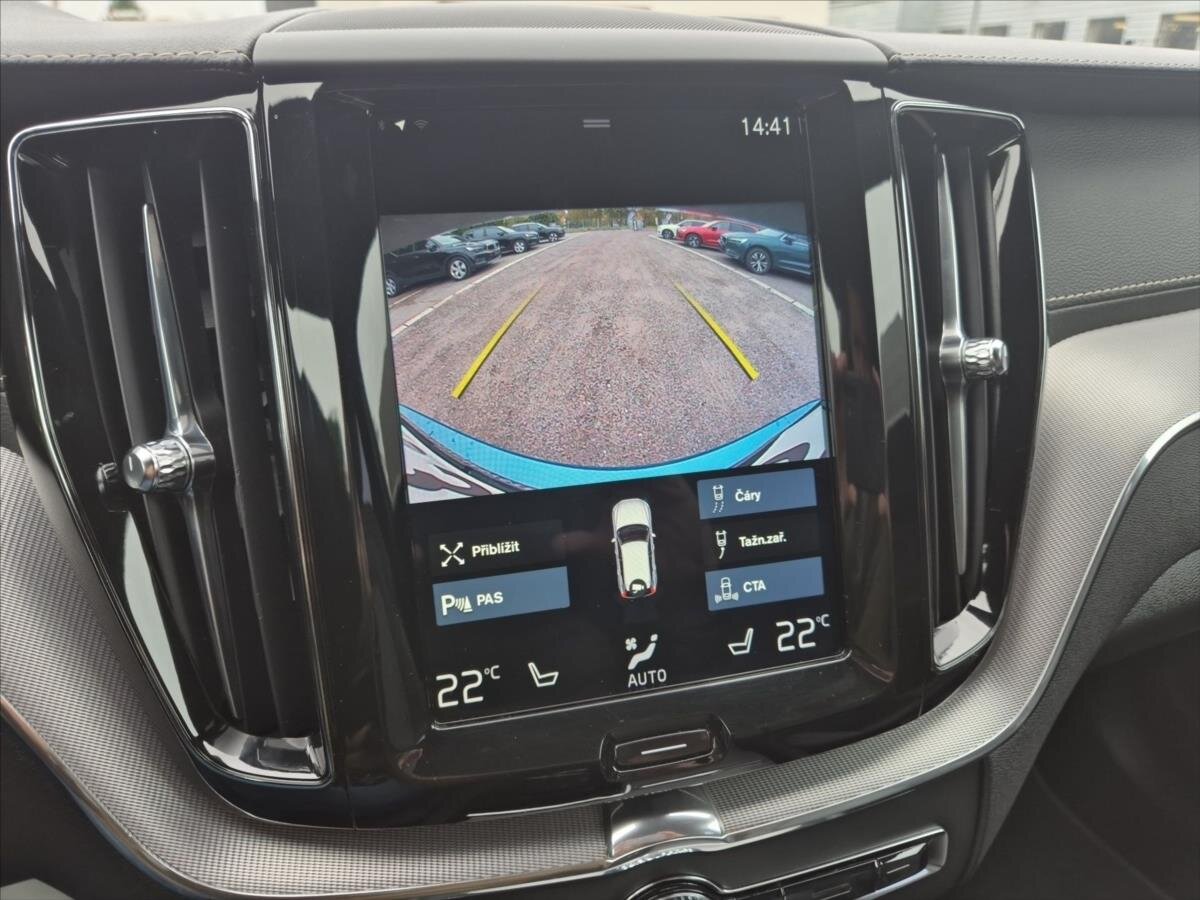 Volvo XC60 SUV 2,0 l 145 kw