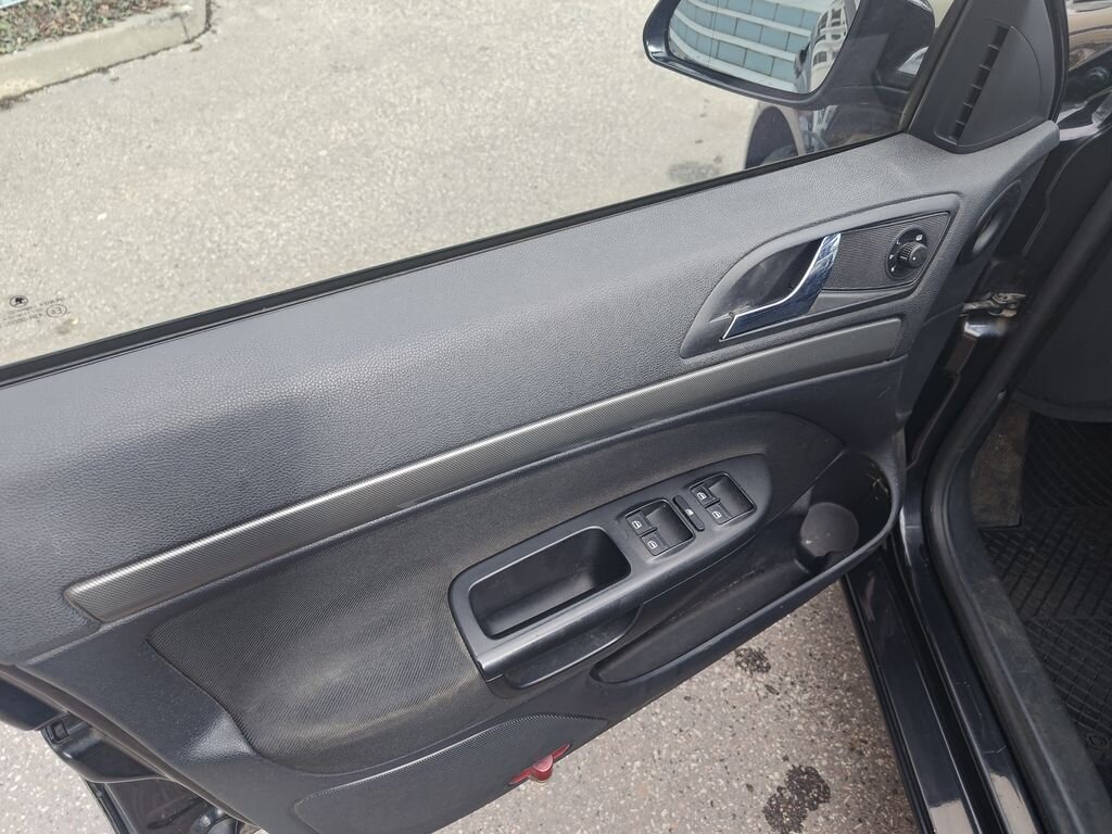 Škoda Octavia Sedan / Limuzína 2,0 l 103 kw