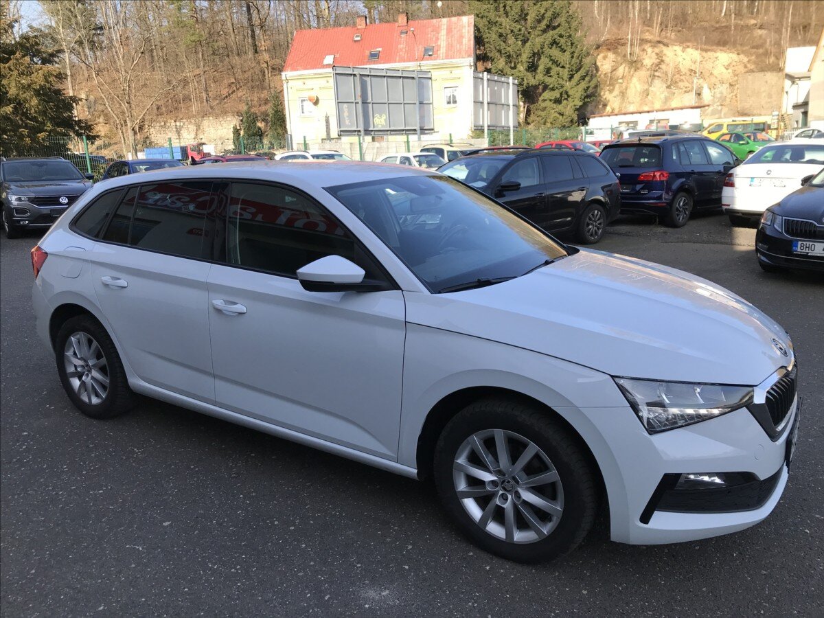 Škoda Scala Hatchback 1,5 l 110 kw
