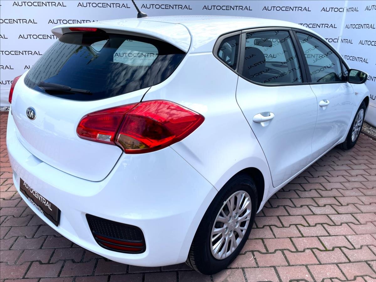 KIA Ceed Hatchback 1,4 l 73 kw