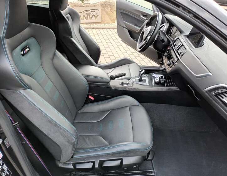 BMW M2 Kupé 3,0 l 302 kw