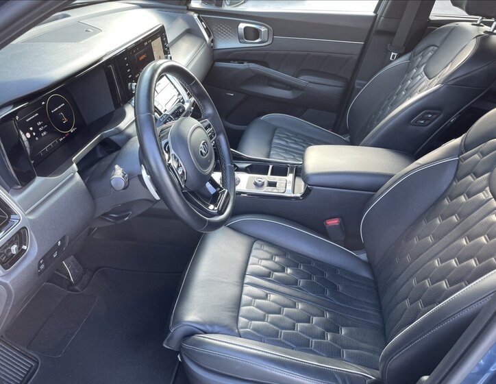 KIA Sorento SUV / Terénní 2,2 l 148 kw