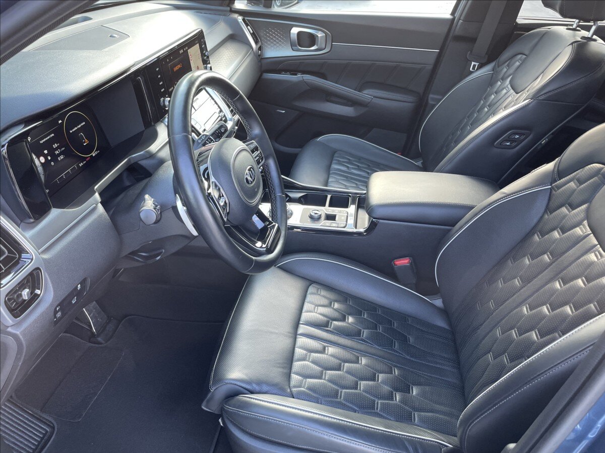 KIA Sorento SUV / Terénní 2,2 l 148 kw