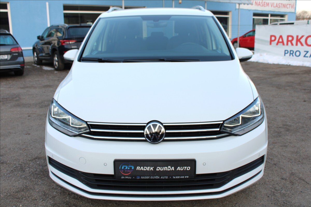 Volkswagen Touran MPV 1,5 l 110 kw