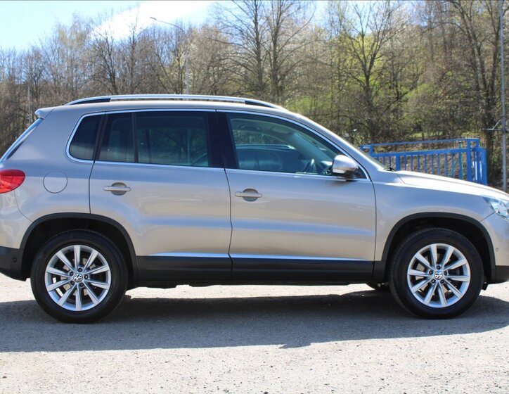 Volkswagen Tiguan SUV / Terénní 2,0 l 103 kw