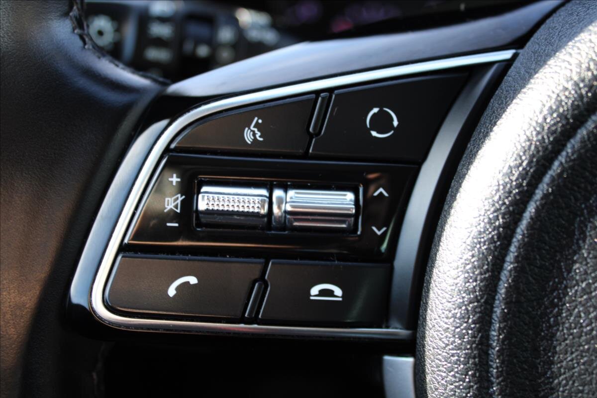 KIA Sportage SUV 1,6 l 100 kw