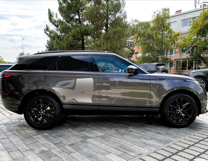Land Rover Range Rover Velar 11