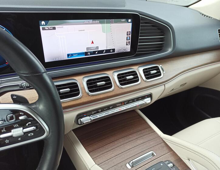 Mercedes-Benz GLE 21