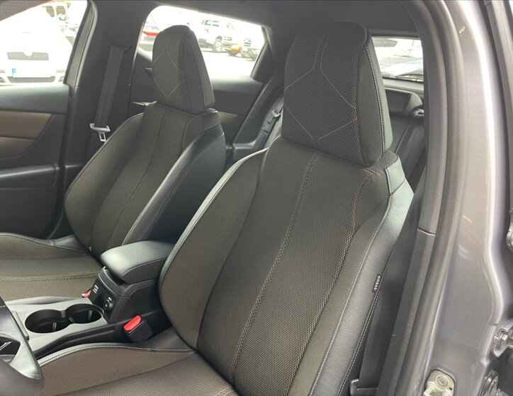 DS Automobiles DS3 Crossback 12