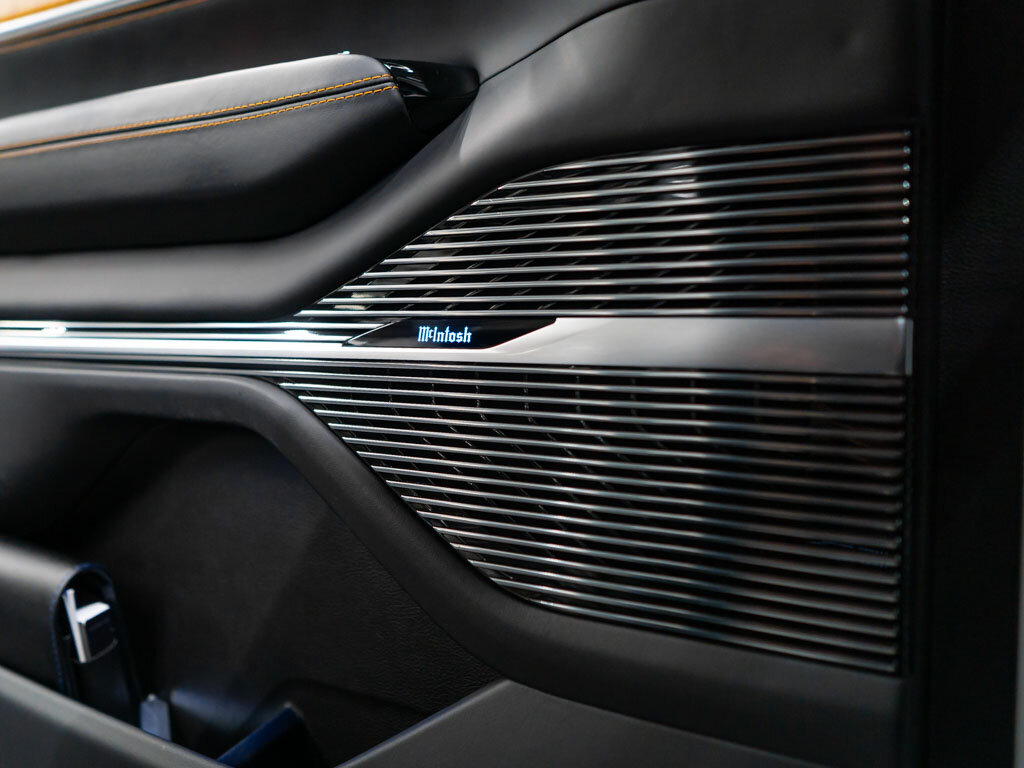 Jeep Grand Wagoneer SUV 6,4 l 351 kw