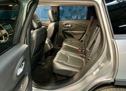 Jeep Cherokee SUV / Terénní 2,0 l 125 kw