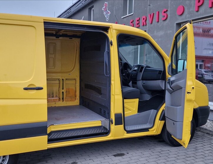 Volkswagen Crafter Skříň 2,0 l 100 kw