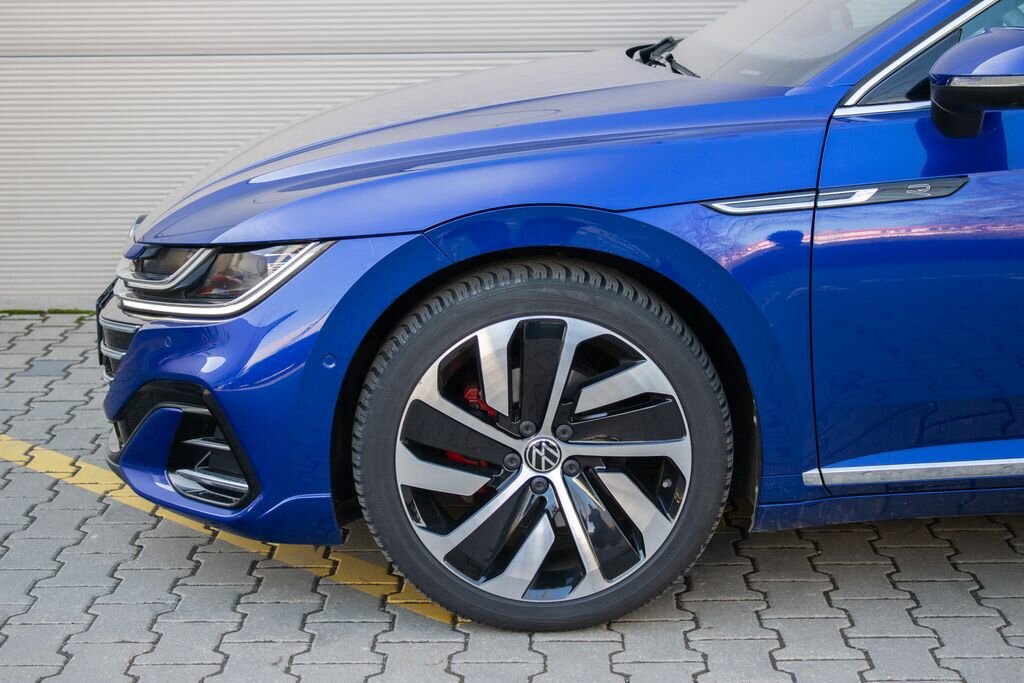 Volkswagen Arteon Kombi 2,0 l 147 kw