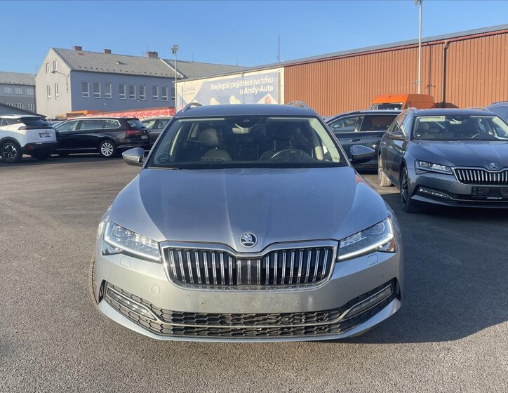 Škoda Superb Kombi 2,0 l 110 kw