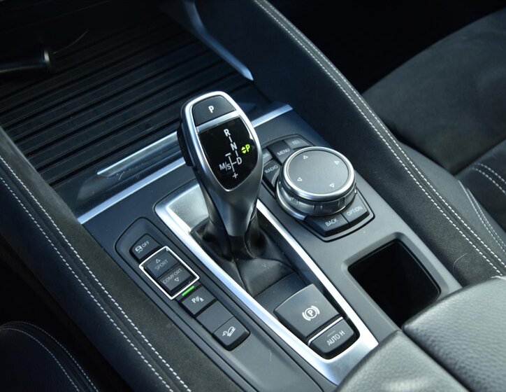 BMW X6 SUV / Terénní 3,0 l 190 kw