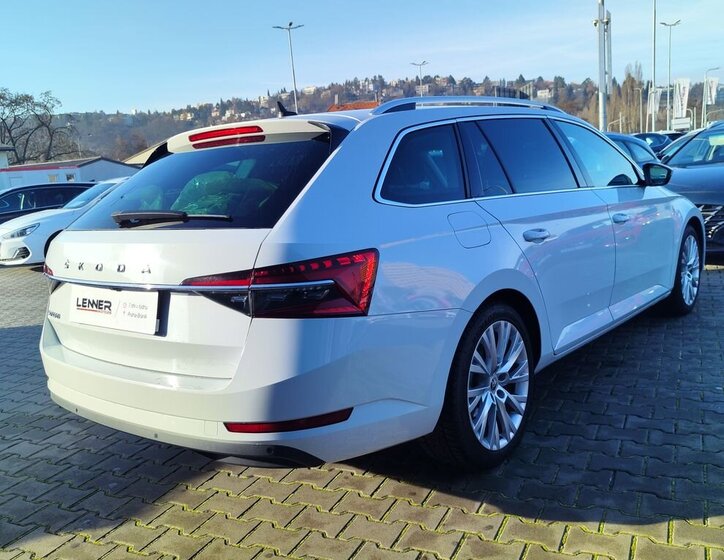 Škoda Superb 5