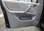 Mercedes-Benz Třídy M Kombi 2,7 l 120 kw