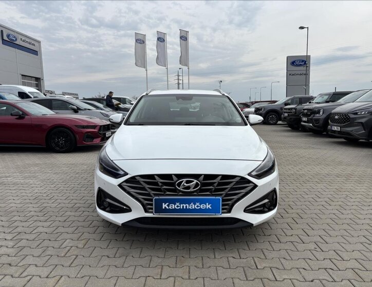 Hyundai i30 Kombi 998,0 88 kw