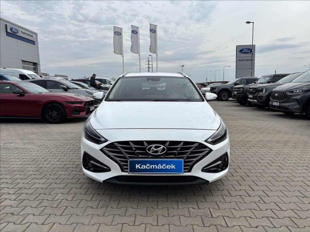 Hyundai i30 Kombi 998,0 88 kw