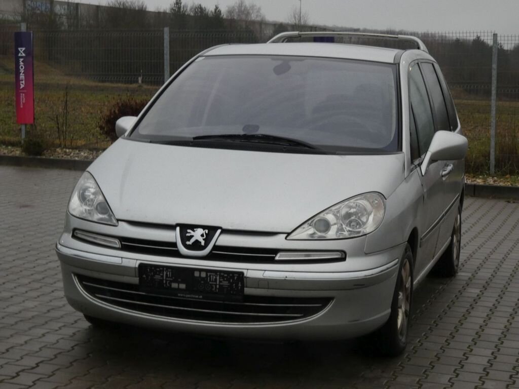 Peugeot 807 MPV 2,0 l 100 kw