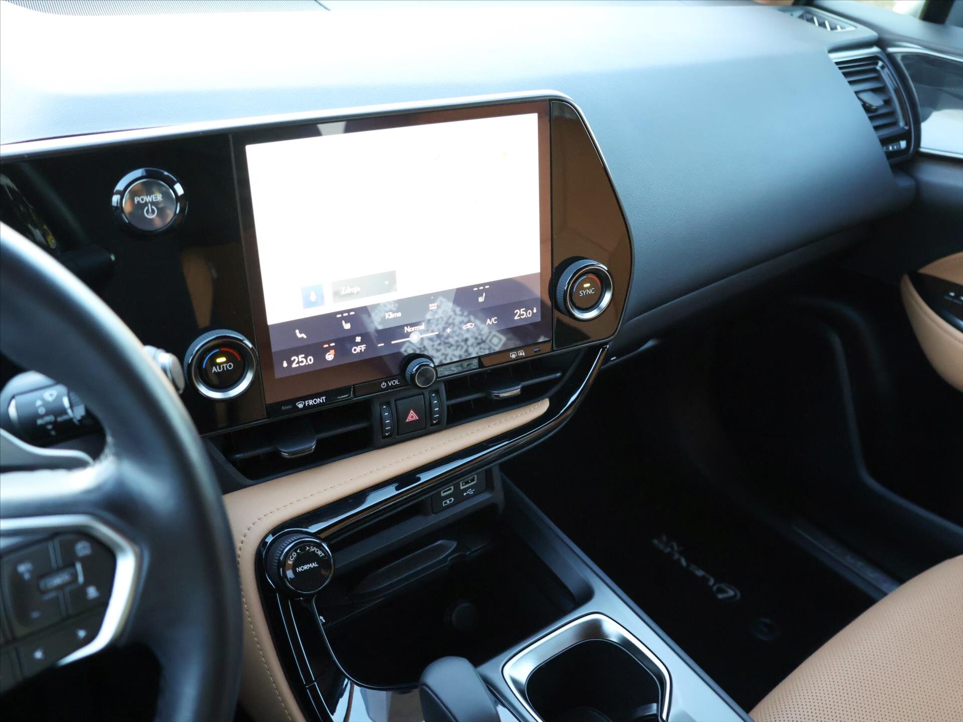 Lexus NX 450h plus SUV / Terénní 2,5 l 136 kw