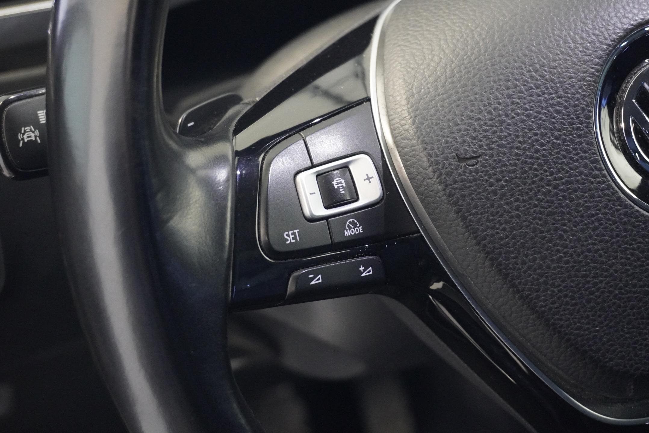 Volkswagen Tiguan SUV / Terénní 2,0 l 140 kw