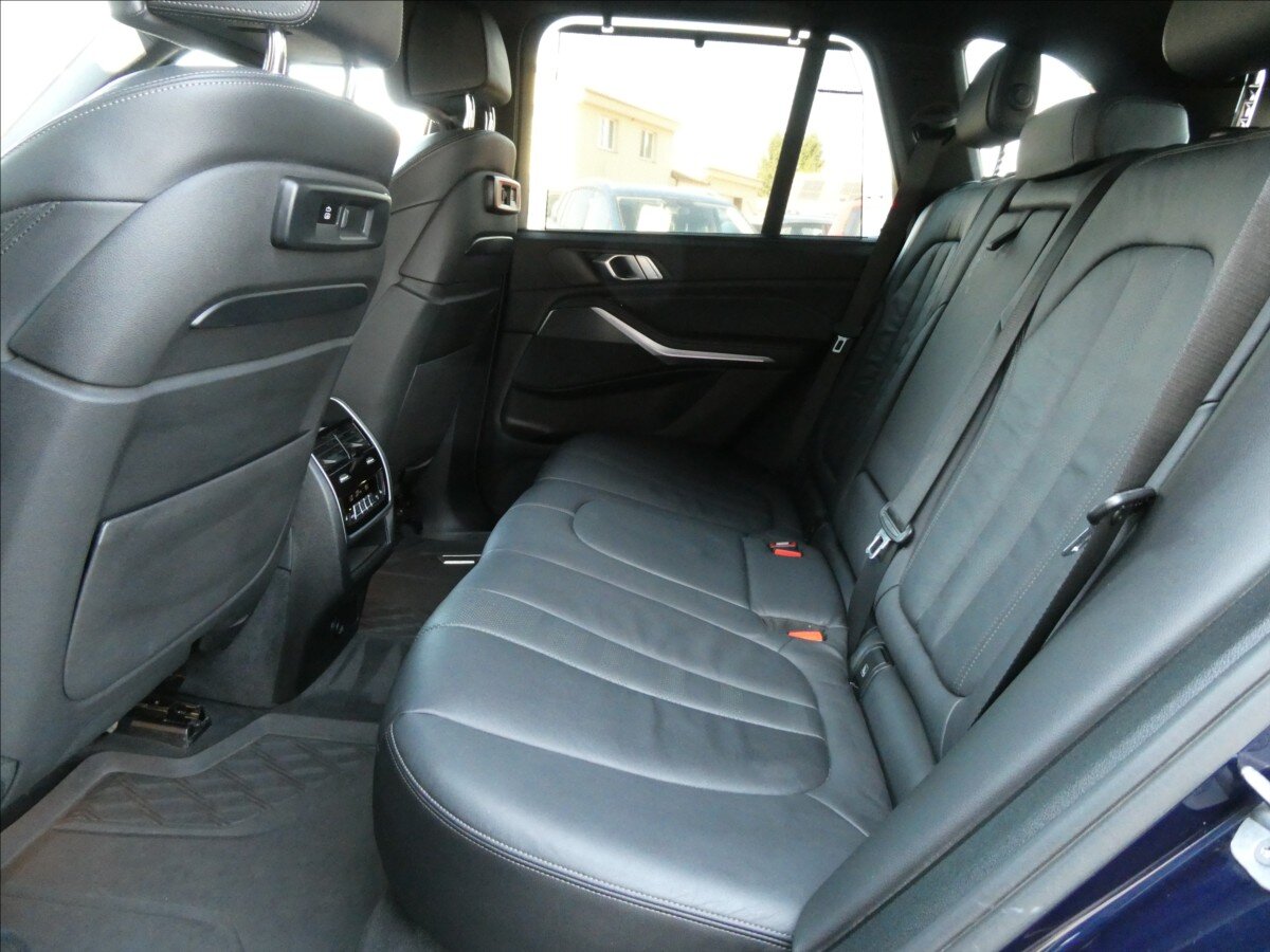 BMW X5 SUV / Terénní 3,0 l 195 kw