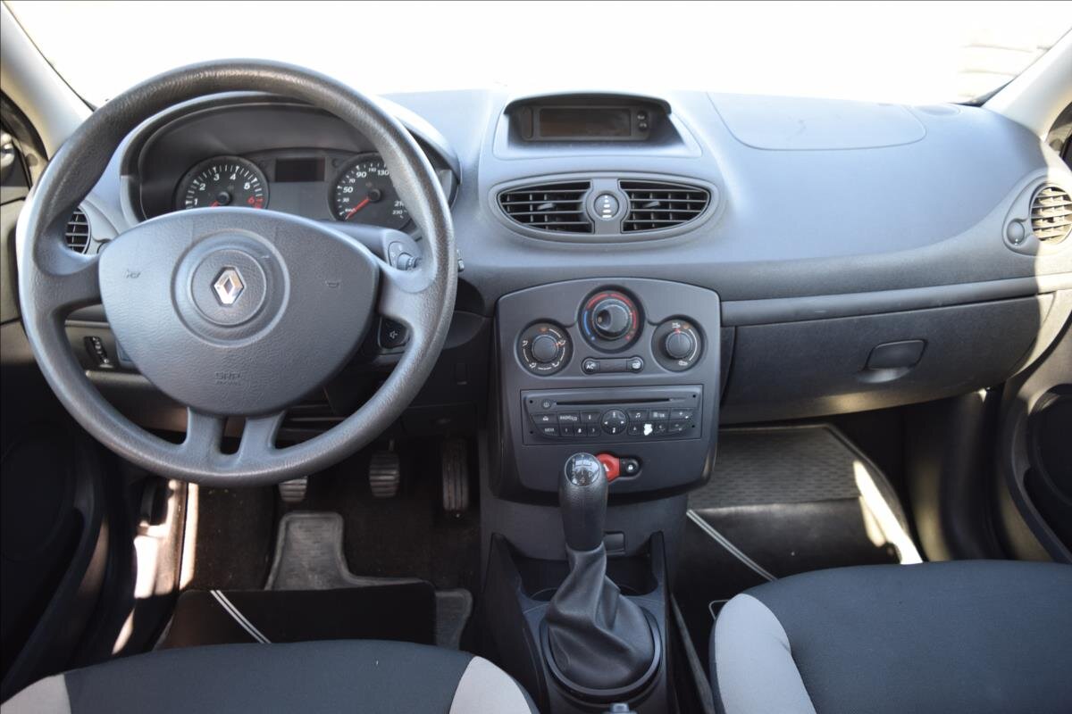 Renault Clio Kombi 1,1 l 74 kw