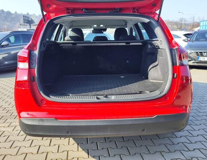 Hyundai i30 Kombi 1,5 l 103 kw