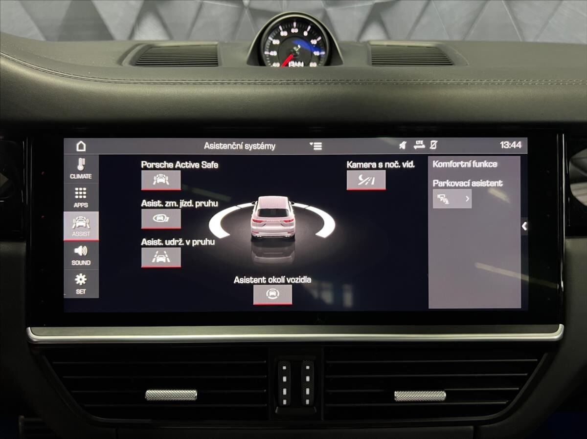 Porsche Cayenne SUV / Terénní 4,0 l 404 kw