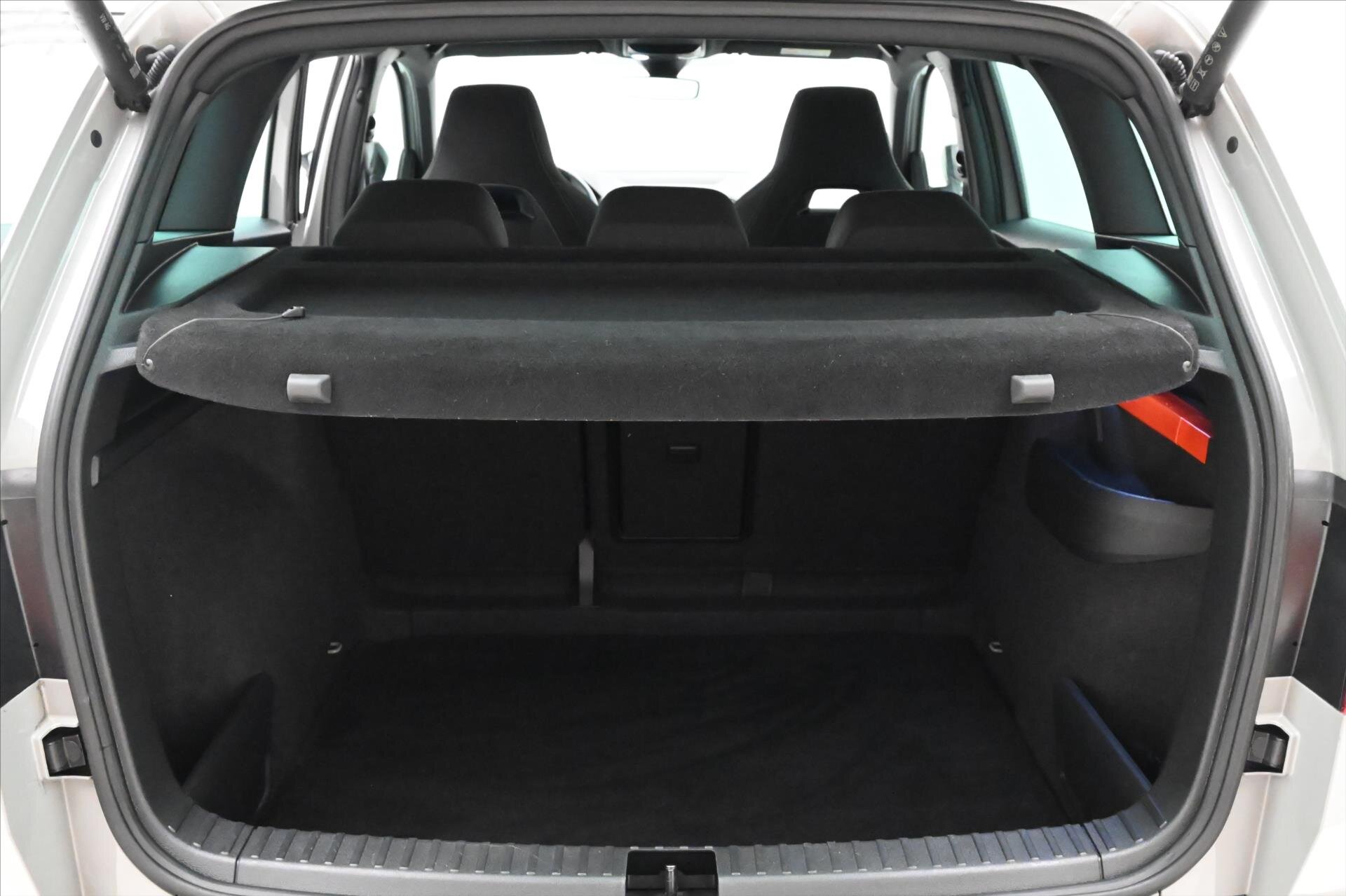 Škoda Karoq SUV 1,5 l 110 kw