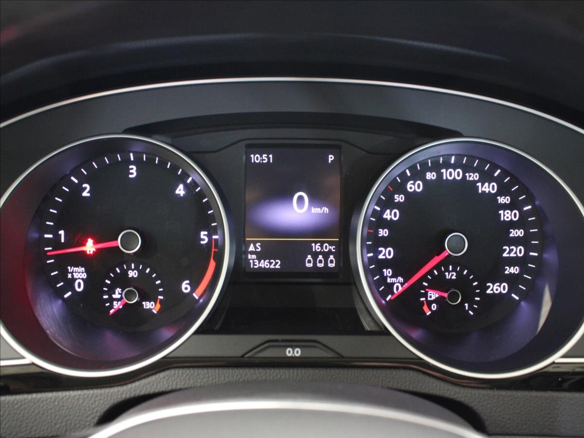 Volkswagen Passat Kombi 2,0 l 140 kw