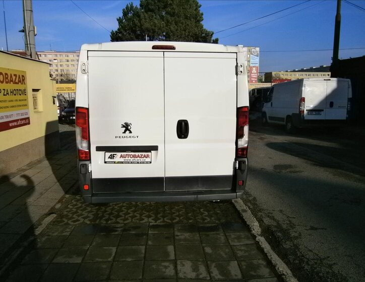 Peugeot Boxer Ostatní 2,2 l 81 kw
