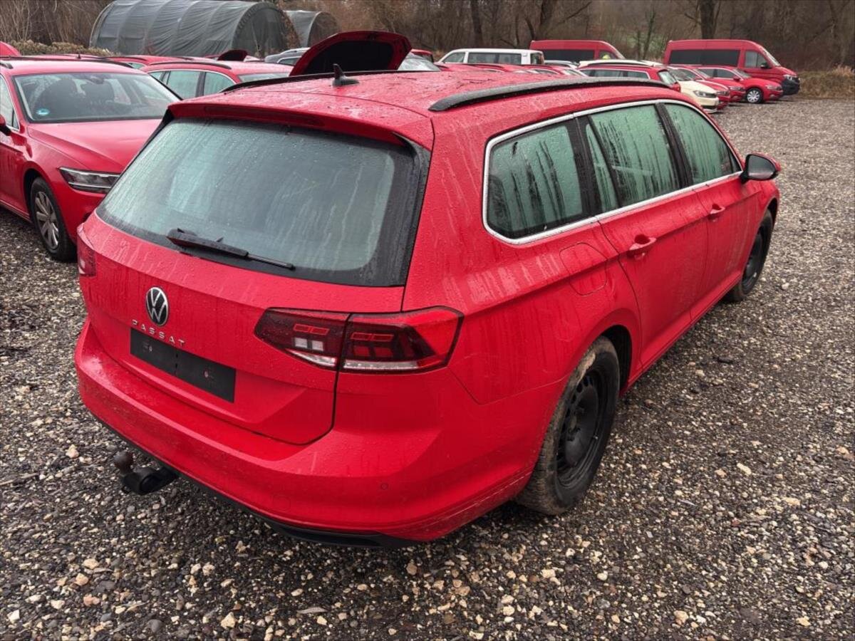 Volkswagen Passat Kombi 2,0 l 90 kw