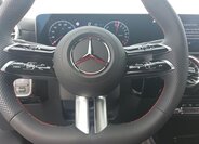 Mercedes-Benz Třídy A Hatchback 1,3 l 120 kw