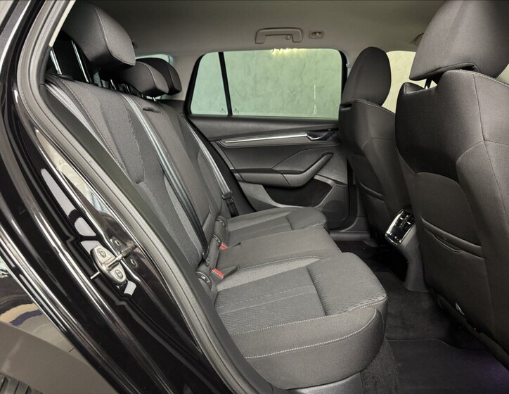 Škoda Octavia Kombi 1,4 l 150 kw