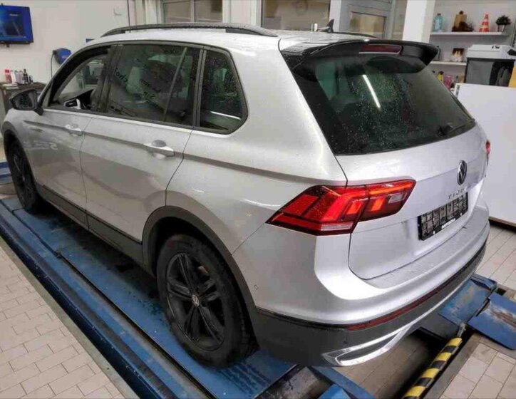 Volkswagen Tiguan SUV / Terénní 2,0 l 110 kw