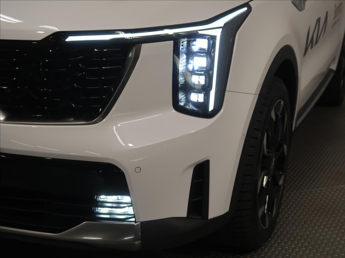 KIA Sorento SUV / Terénní 2,2 l 142 kw