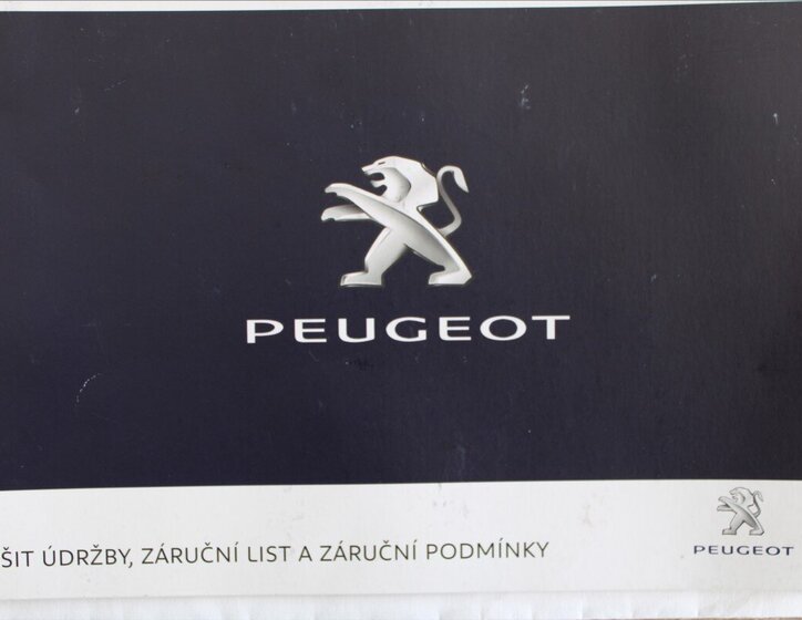 Peugeot 208 Hatchback 1,2 l 60 kw