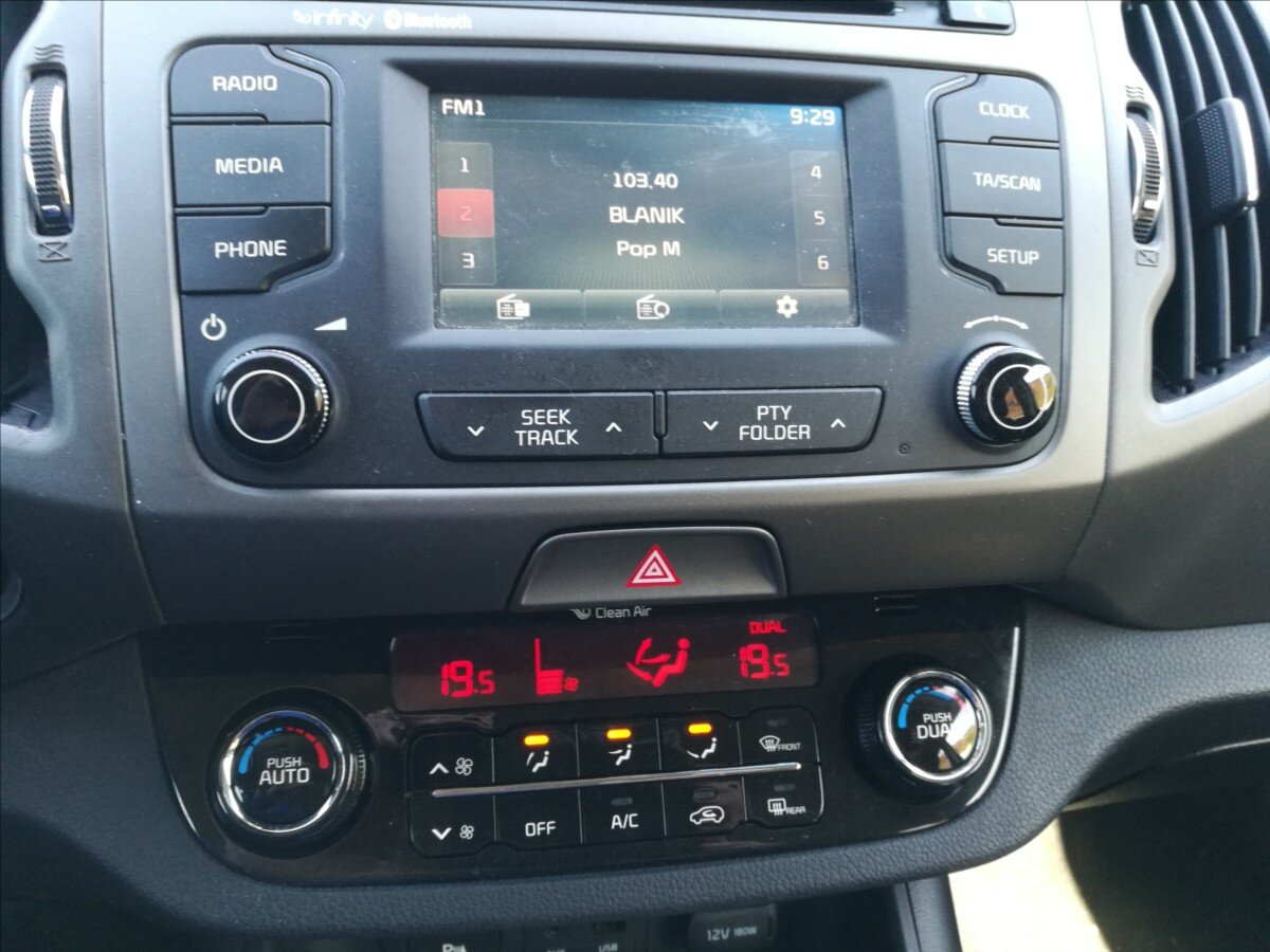 KIA Sportage SUV / Terénní 2,0 l 135 kw