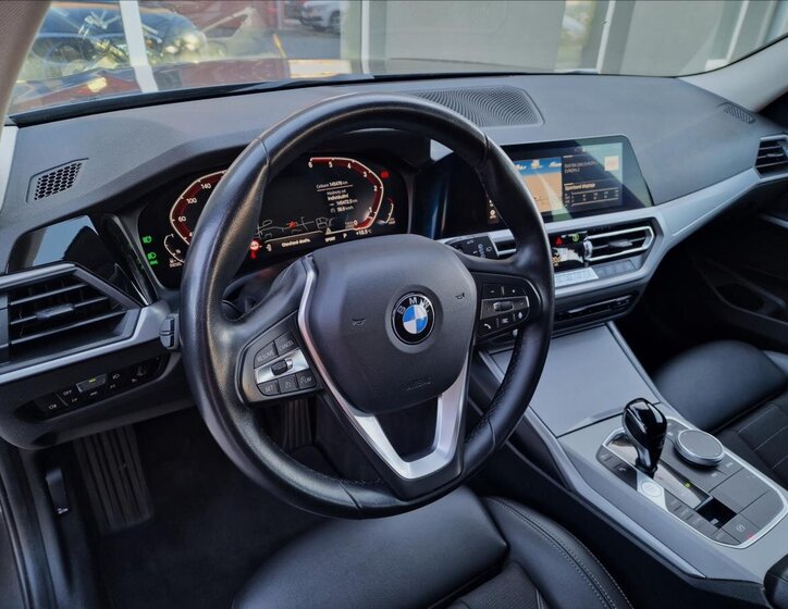 BMW Řada 3 Kombi 2,0 l 110 kw