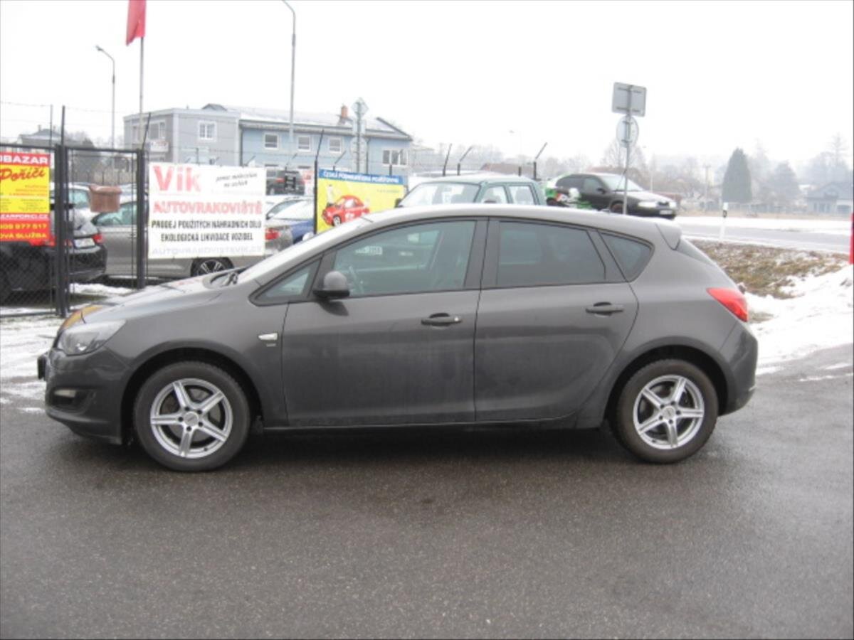 Opel Astra Hatchback 1,7 l 96 kw