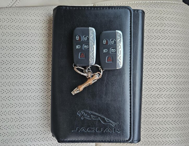 Jaguar XF Sedan 2,0 l 177 kw