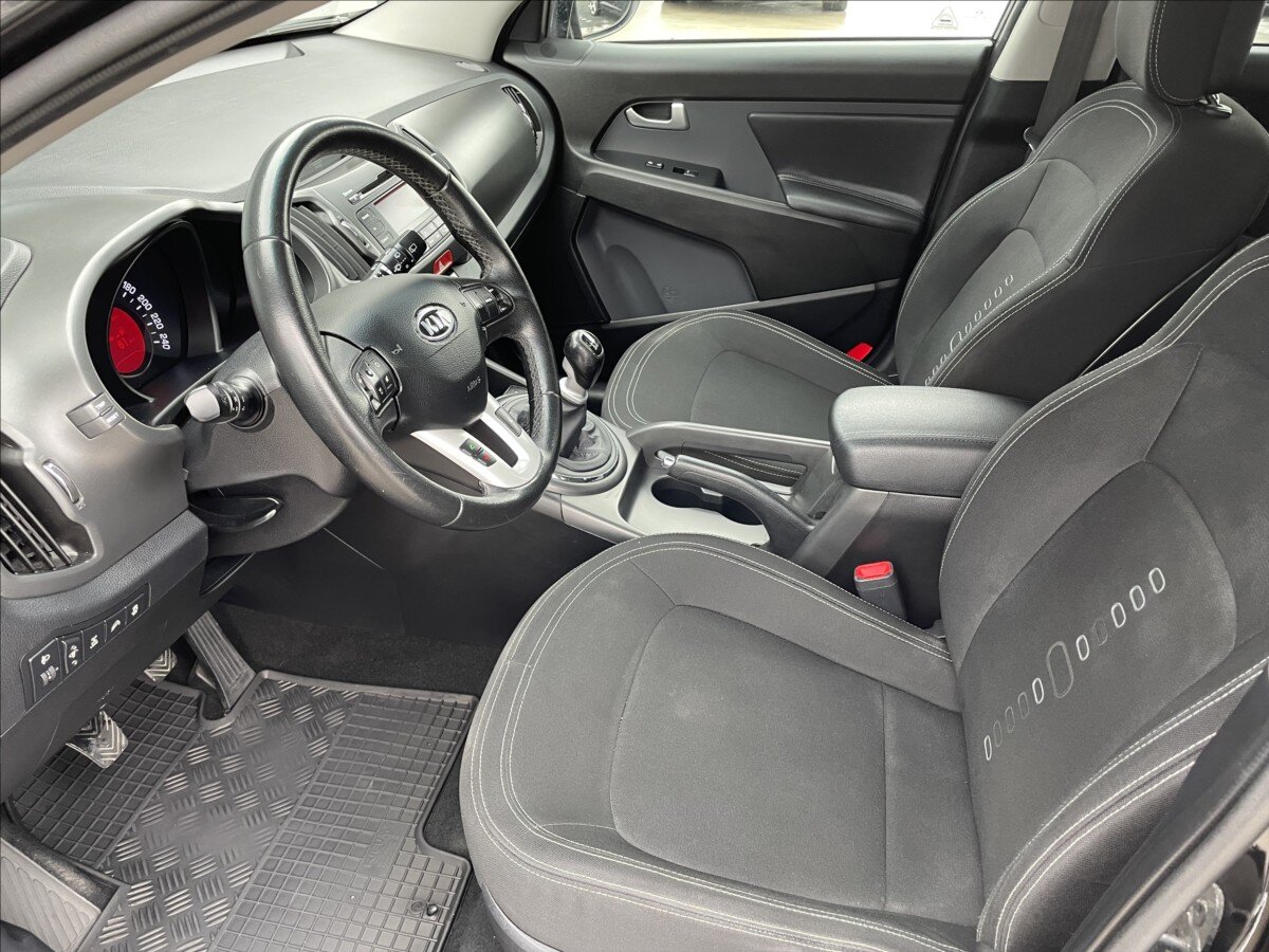 KIA Sportage Kombi 2,0 l 100 kw