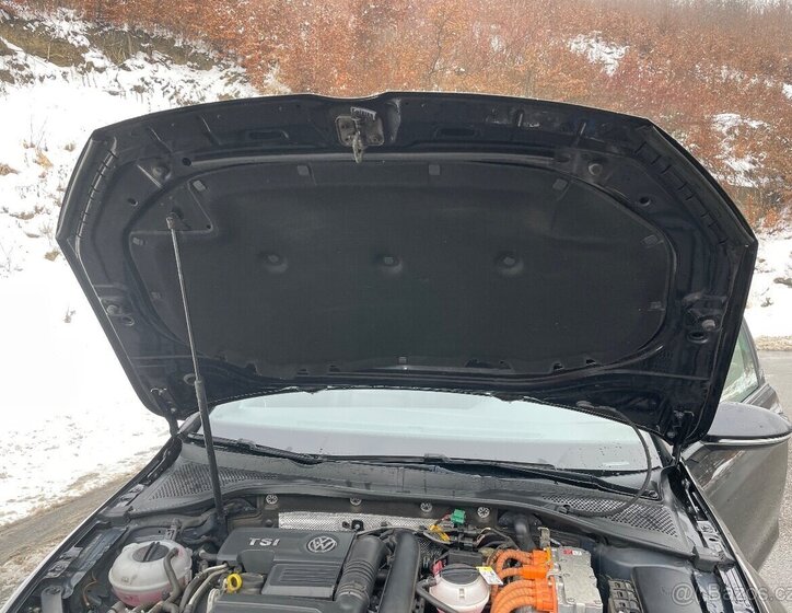 Volkswagen Golf Hatchback 0,0 110 kw