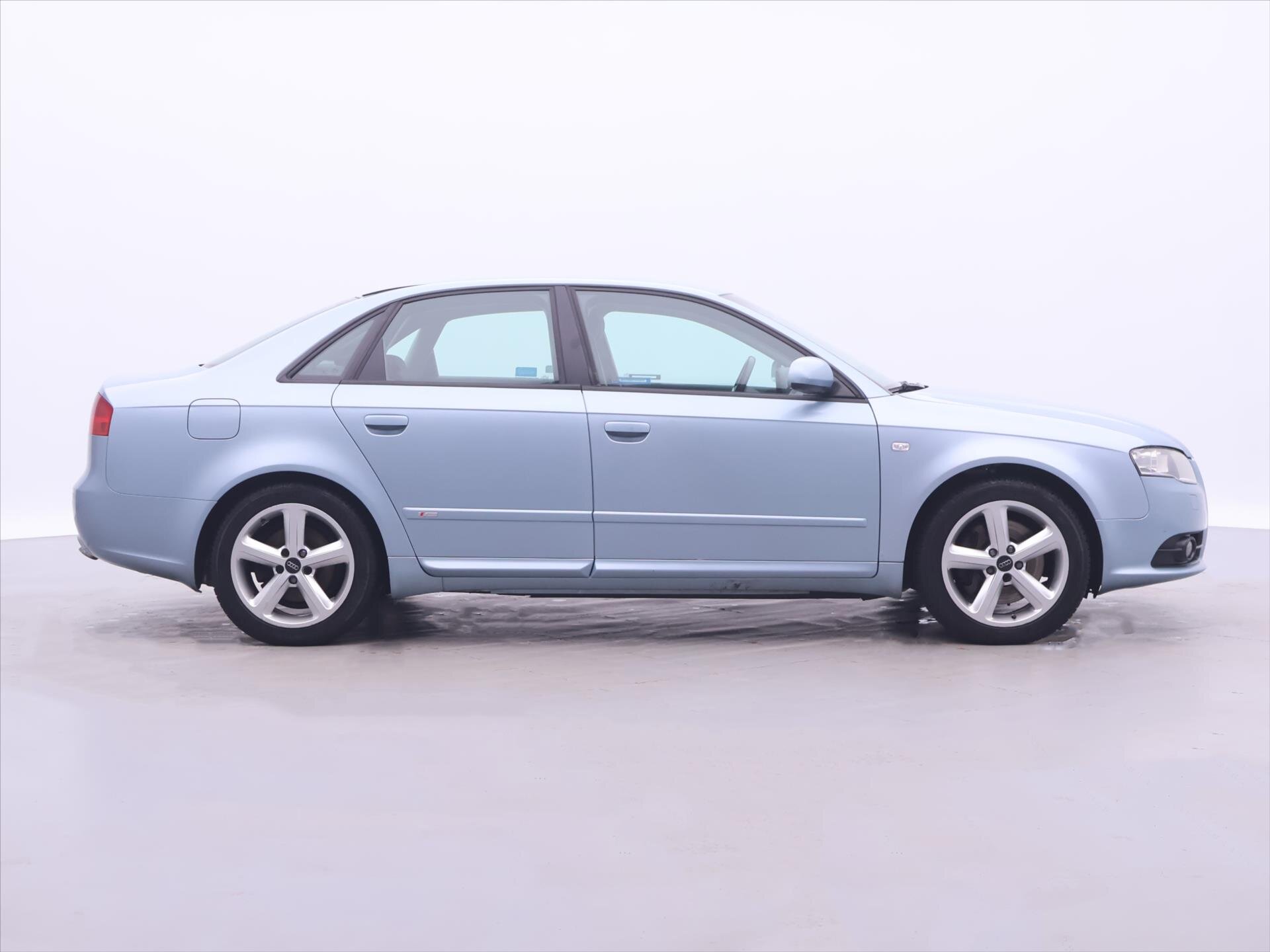 Audi A4 Sedan / Limuzína 3,0 l 171 kw